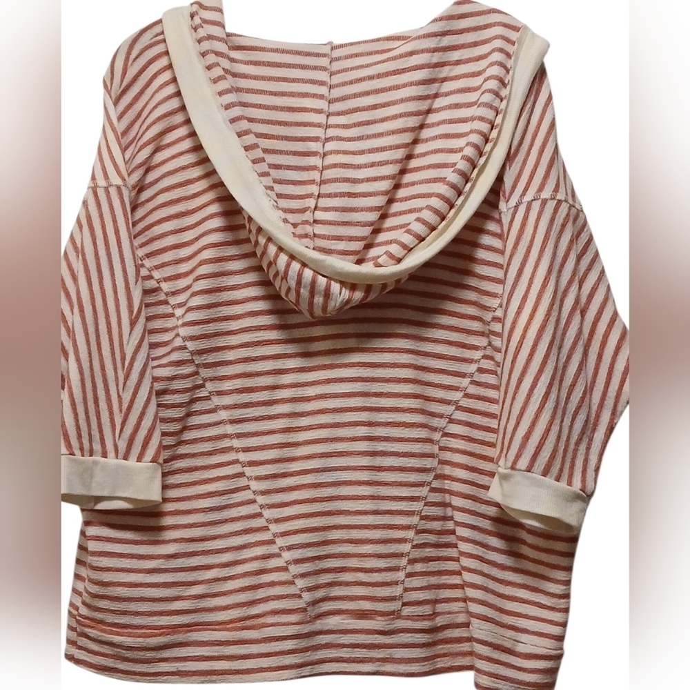 Cable & Gauge - White & Pink Stripped Hoodie W/ Drawstring & Pockets - Picture 7 of 9